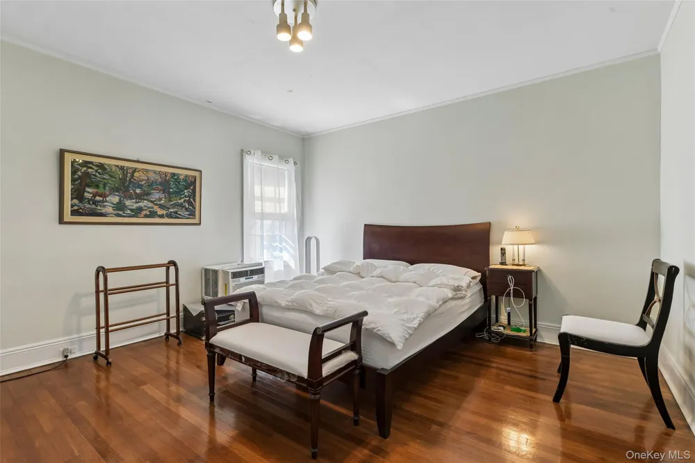 38 Cedarhurst Avenue Cedarhurst, NY 11516