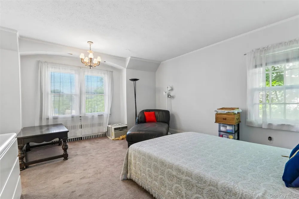 38 Cedarhurst Avenue Cedarhurst, NY 11516