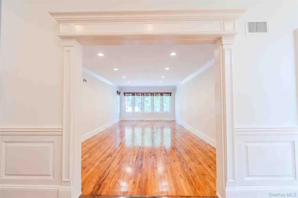 70 Karol Place Muttontown, NY 11753