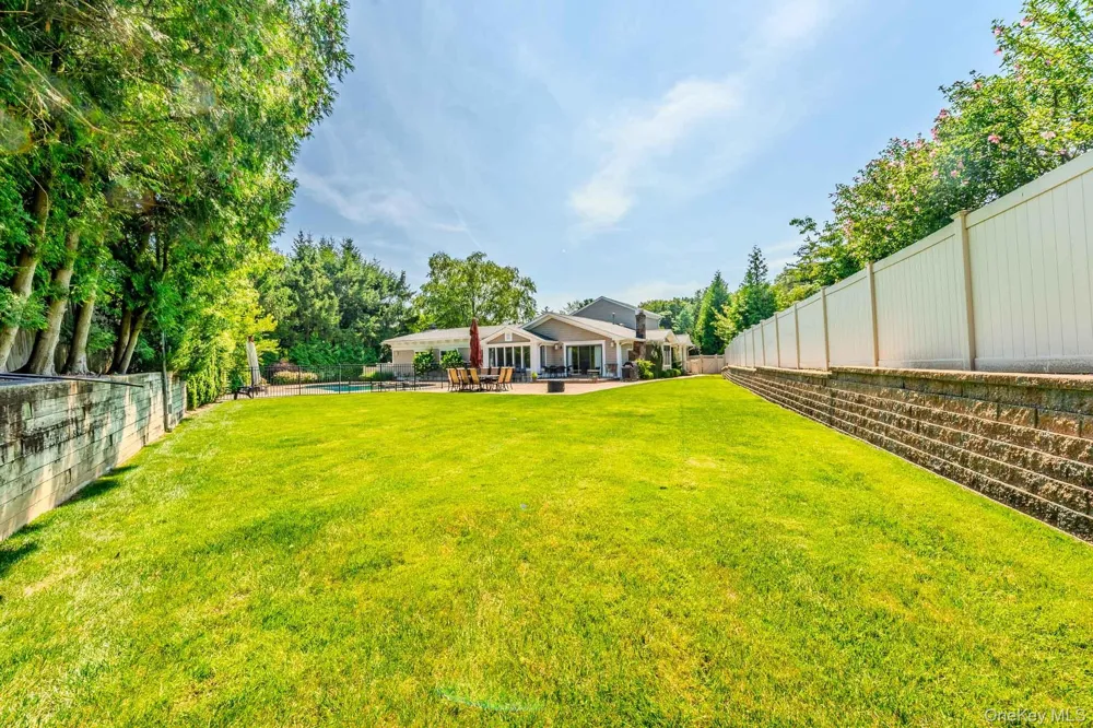 70 Karol Place Muttontown, NY 11753