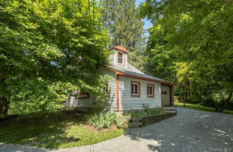 26 Hunns Lake Place
