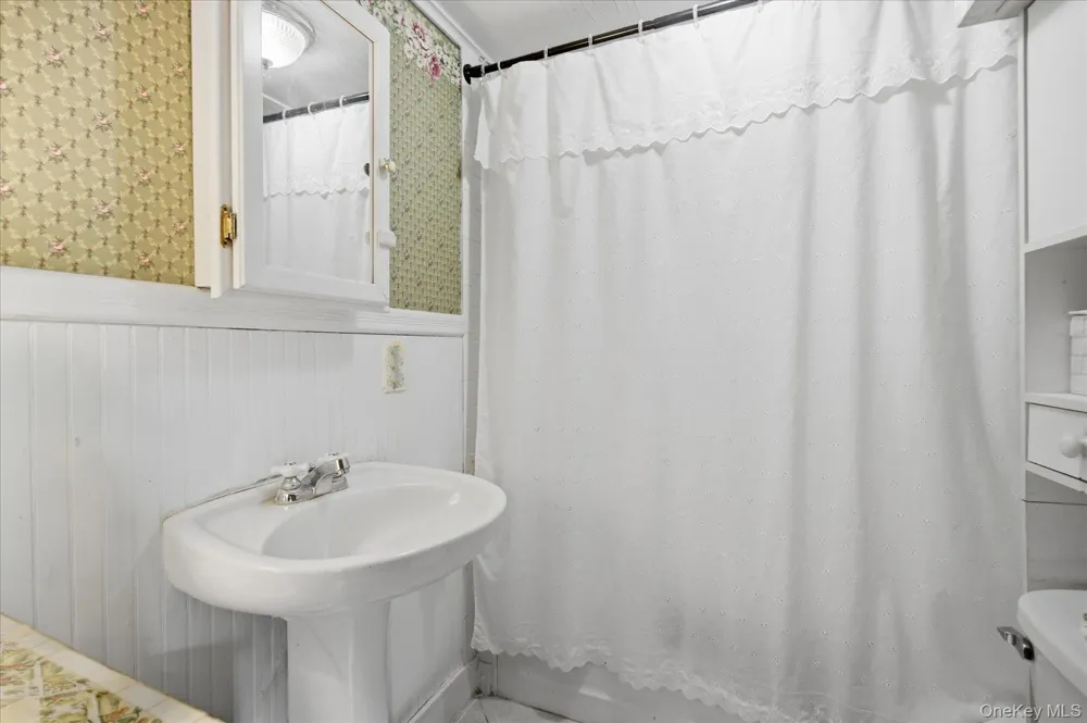 308 Monsell Place Greenport, NY 11944