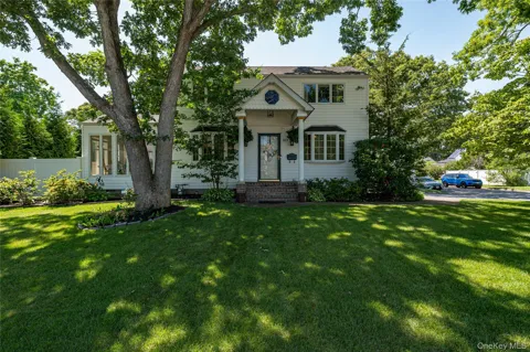 323 Eastwood Boulevard