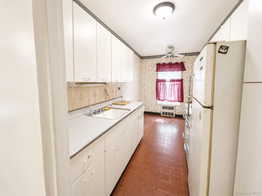 1010 Sherman Avenue #1G Bronx, NY 10456