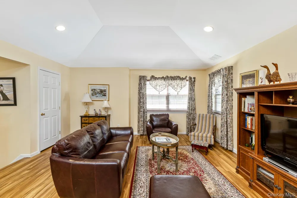 1204 Aerie Way #1204 East Quogue, NY 11942
