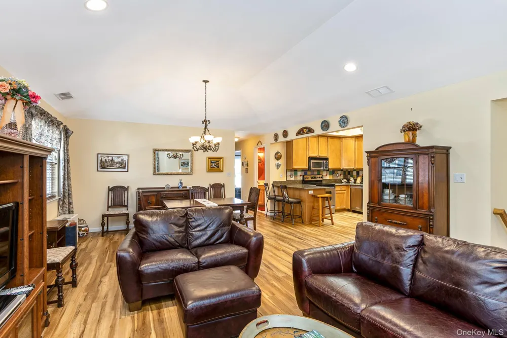 1204 Aerie Way #1204 East Quogue, NY 11942