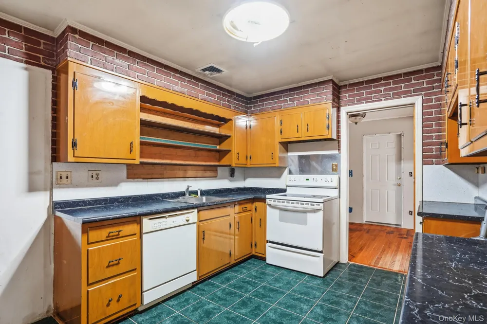 61 Underhill Road Ossining, NY 10562