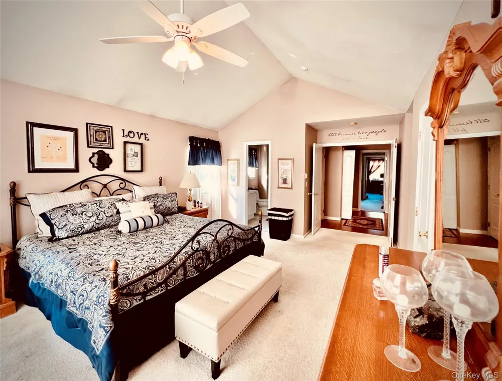 149 Windward Court S Port Jefferson, NY 11777