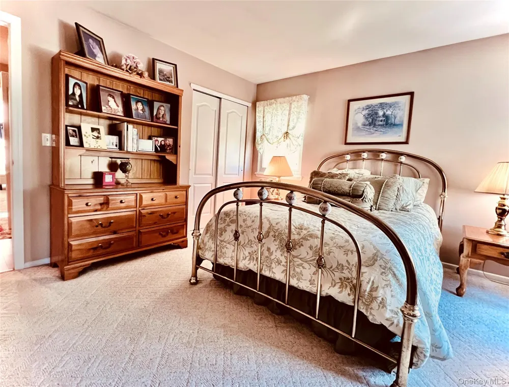 149 Windward Court S Port Jefferson, NY 11777