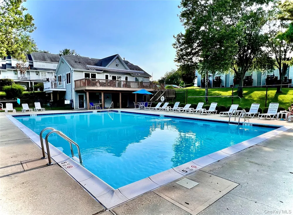 149 Windward Court S Port Jefferson, NY 11777