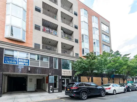 14075 Ash Avenue #7D