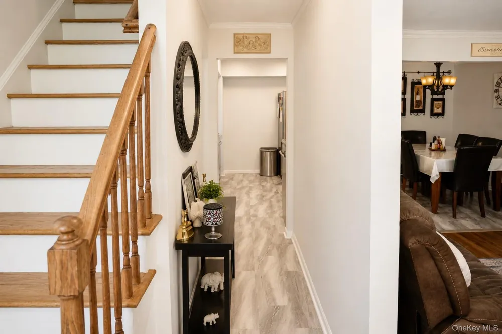 210 Willard Avenue Farmingdale, NY 11735