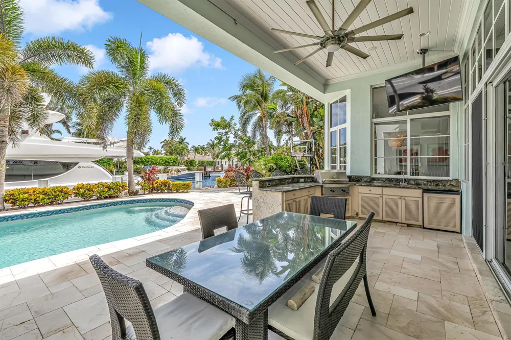 2409 NE 27TH STREET Lighthouse Point, FL 33064