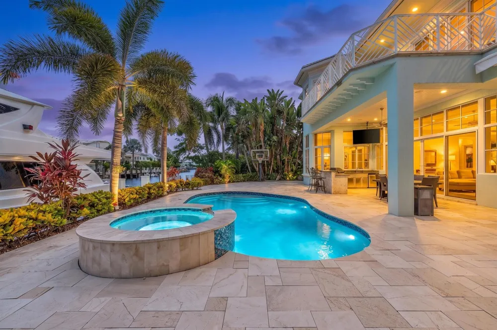 2409 NE 27TH STREET Lighthouse Point, FL 33064