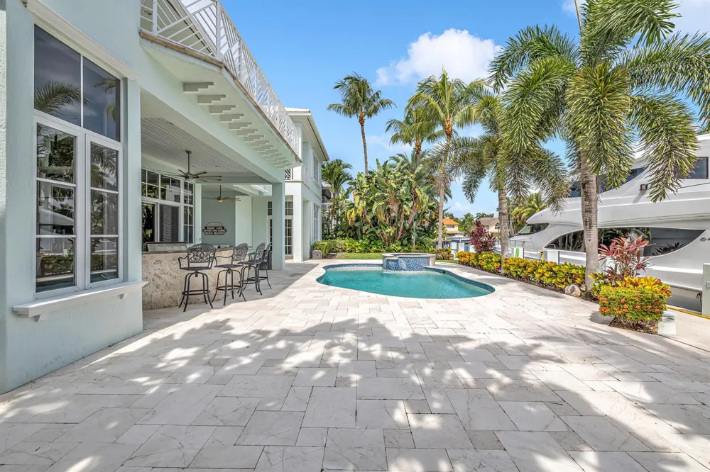 2409 NE 27TH STREET Lighthouse Point, FL 33064