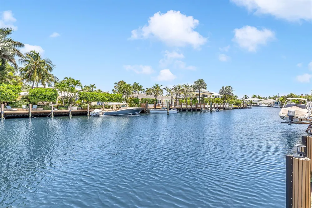 2409 NE 27TH STREET Lighthouse Point, FL 33064