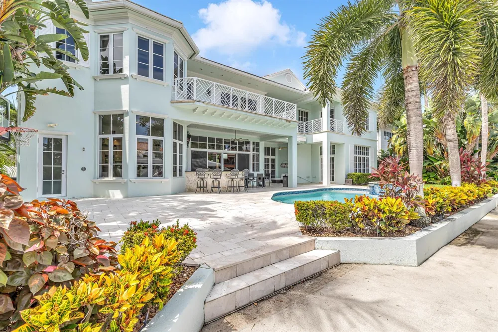 2409 NE 27TH STREET Lighthouse Point, FL 33064