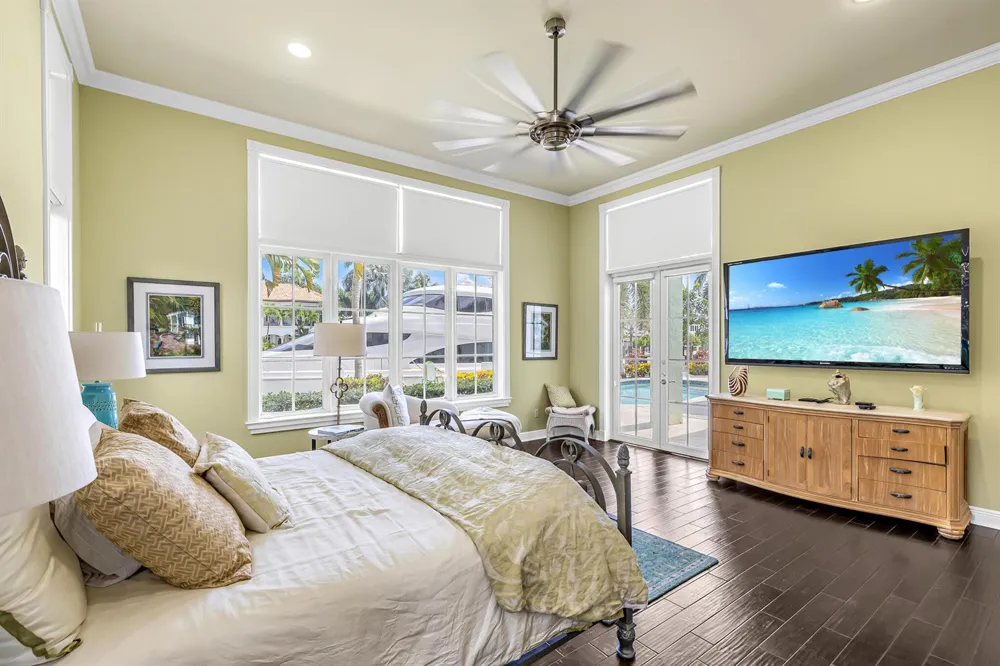 2409 NE 27TH STREET Lighthouse Point, FL 33064