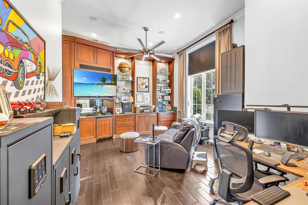 2409 NE 27TH STREET Lighthouse Point, FL 33064
