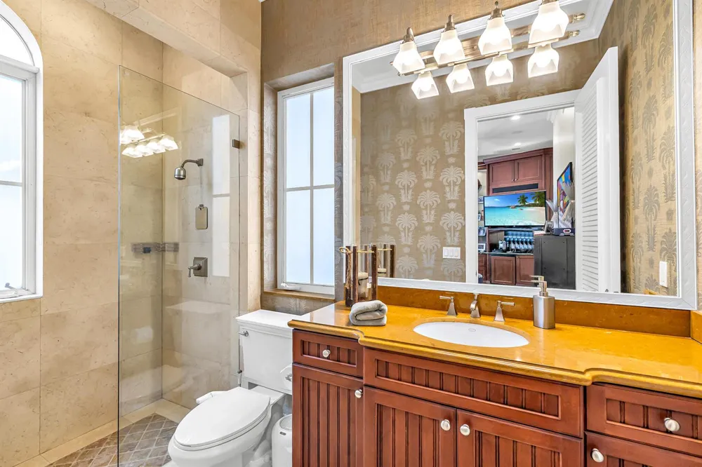 2409 NE 27TH STREET Lighthouse Point, FL 33064