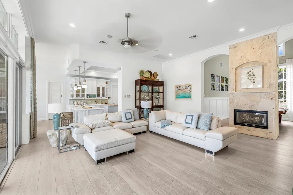 2409 NE 27TH STREET Lighthouse Point, FL 33064