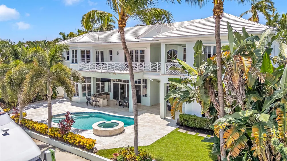 2409 NE 27TH STREET Lighthouse Point, FL 33064