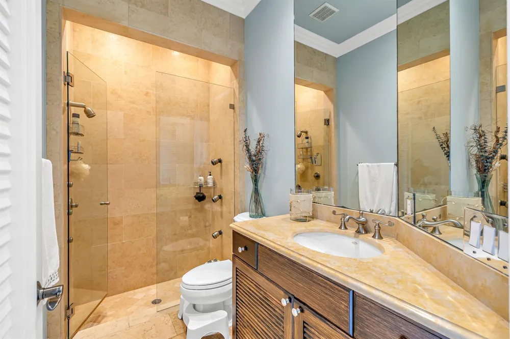 2409 NE 27TH STREET Lighthouse Point, FL 33064