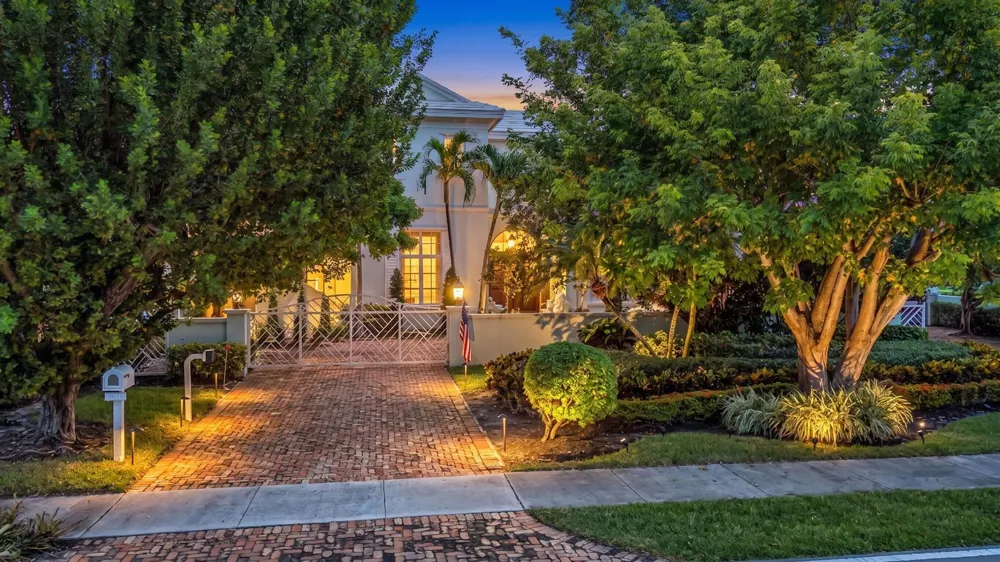 2409 NE 27TH STREET Lighthouse Point, FL 33064
