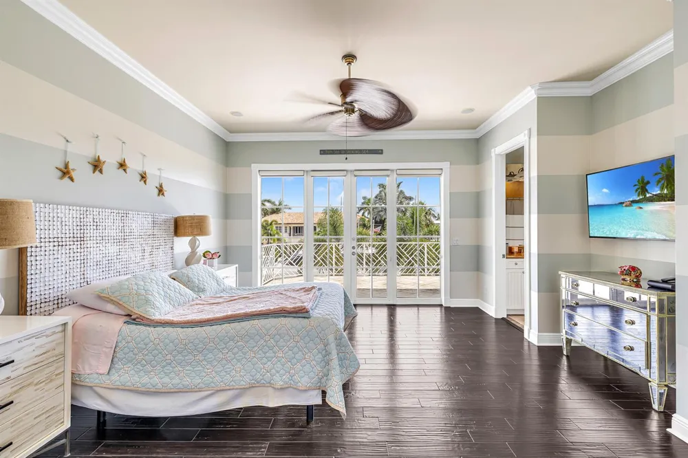 2409 NE 27TH STREET Lighthouse Point, FL 33064