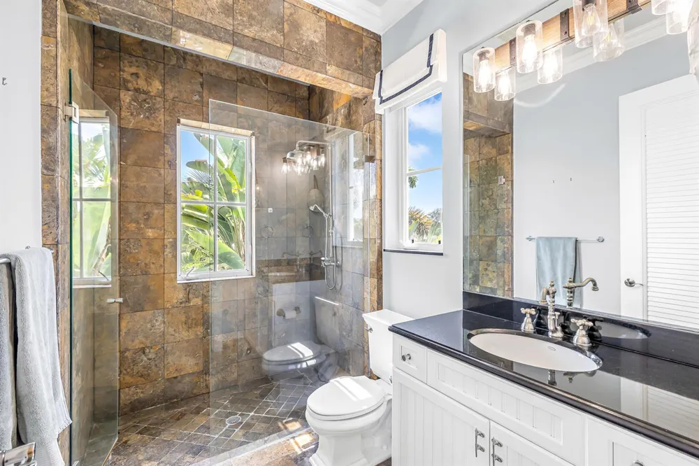 2409 NE 27TH STREET Lighthouse Point, FL 33064