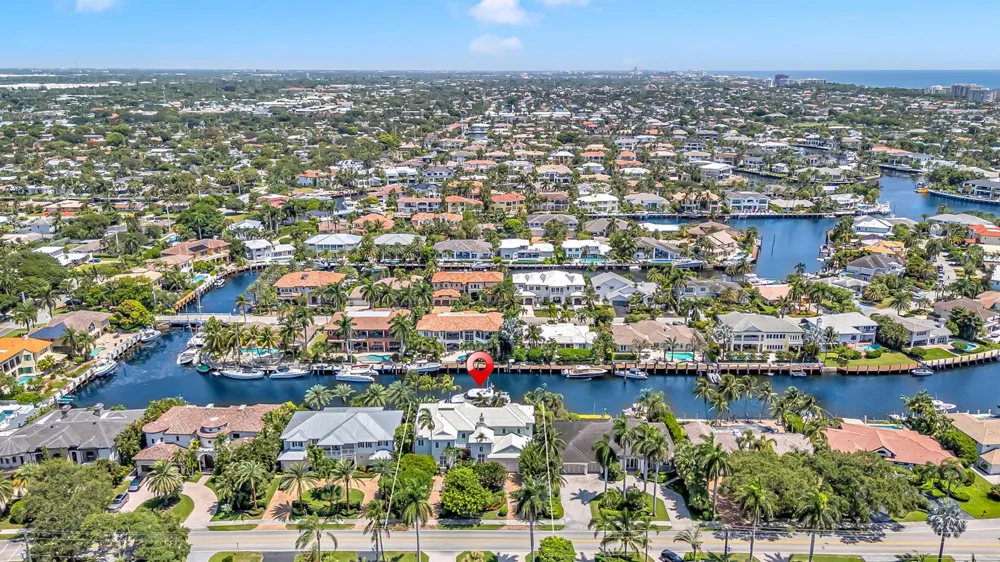 2409 NE 27TH STREET Lighthouse Point, FL 33064
