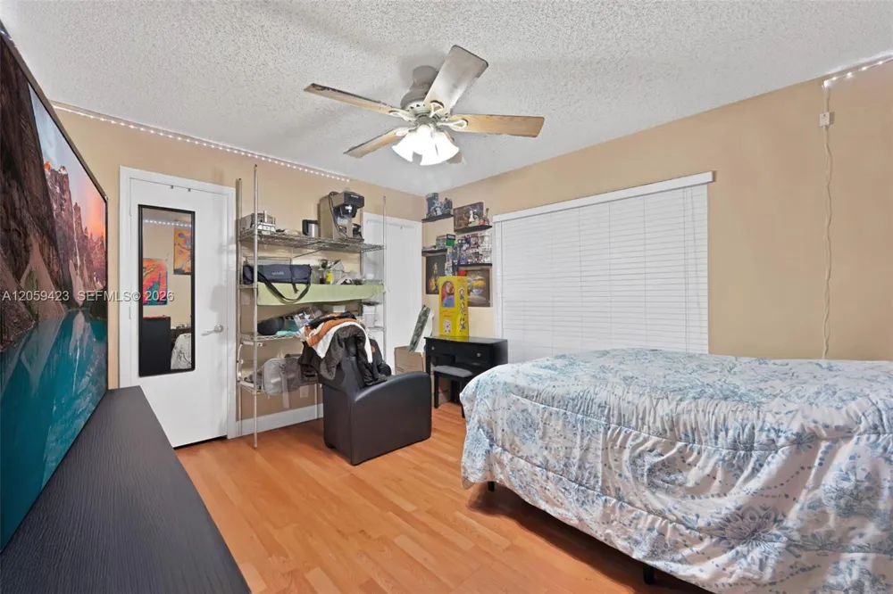 8622 NW 49th Dr Coral Springs, FL 33067