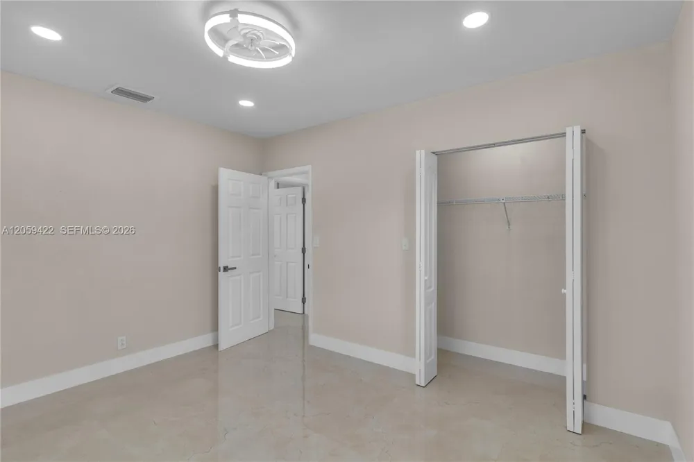 378 SW 6th St #1 Florida City, FL 33034