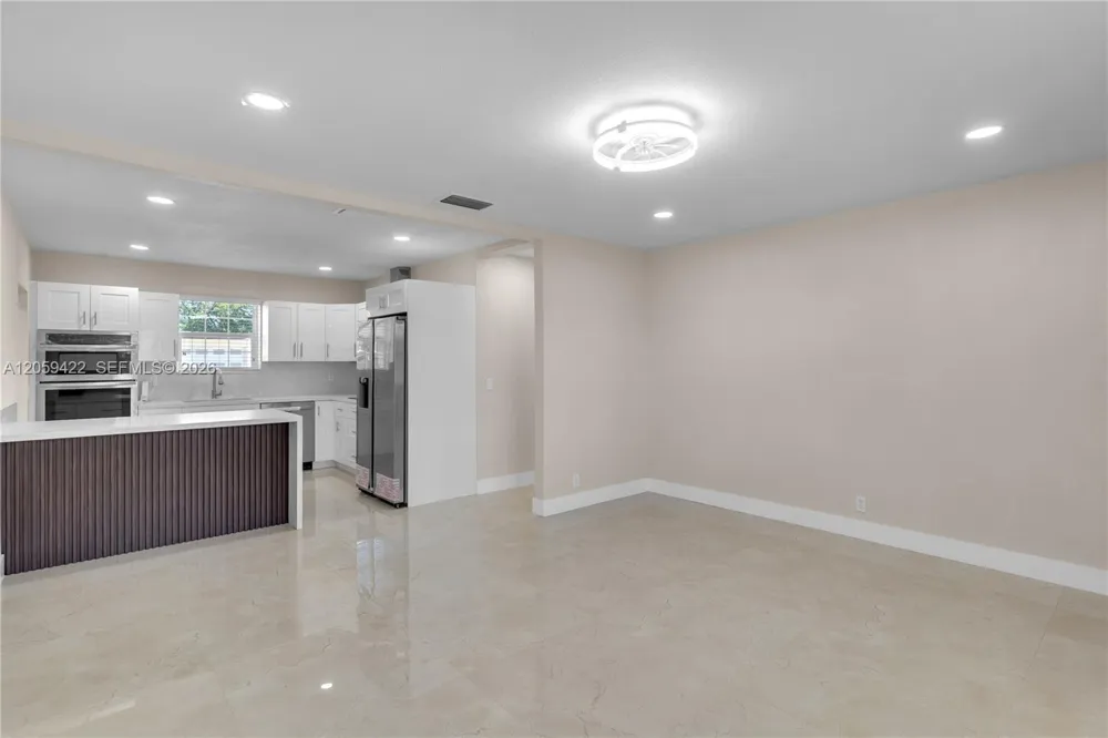 378 SW 6th St #1 Florida City, FL 33034