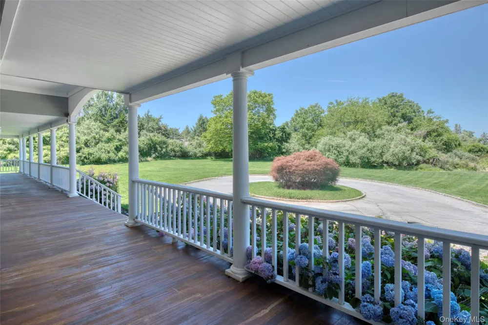 1600 King Street Orient, NY 11957