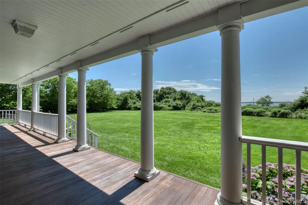 1600 King Street Orient, NY 11957