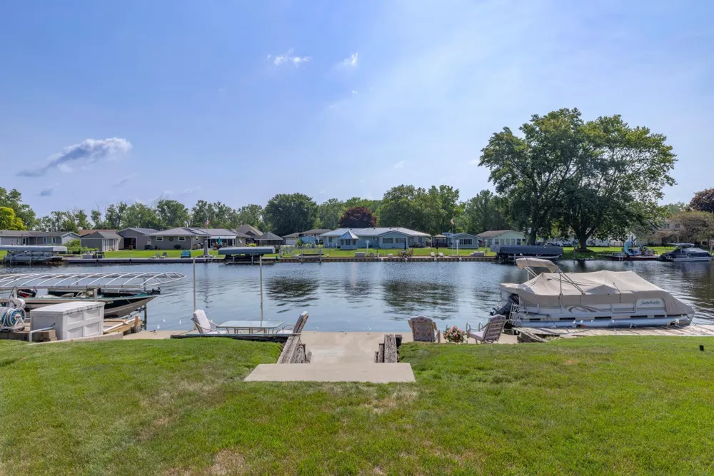 68441 Channel Parkway Edwardsburg, MI 49112