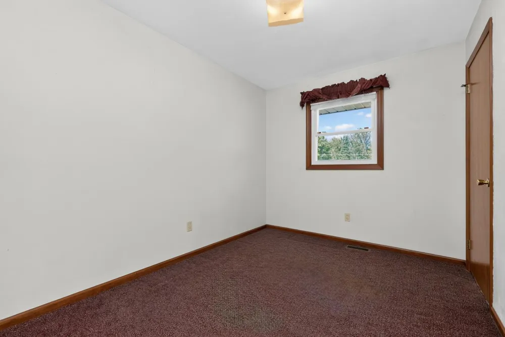 68441 Channel Parkway Edwardsburg, MI 49112