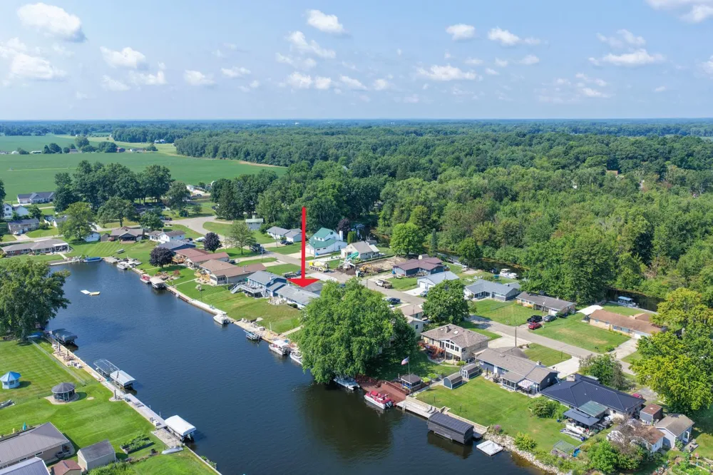 68441 Channel Parkway Edwardsburg, MI 49112