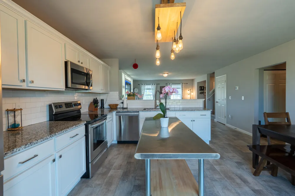 2014 Orlov Drive Hudsonville, MI 49426
