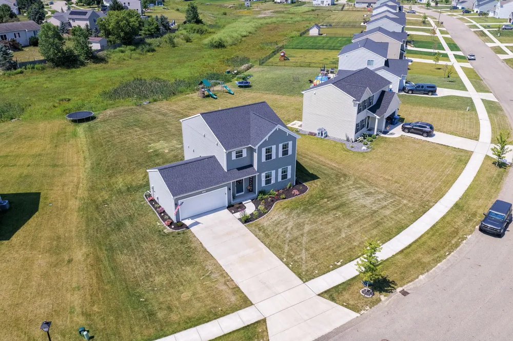 2014 Orlov Drive Hudsonville, MI 49426