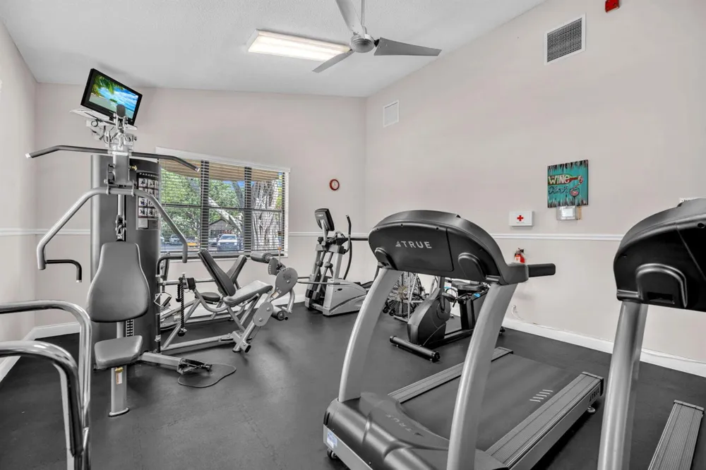 3318 Lucerne Park Drive 