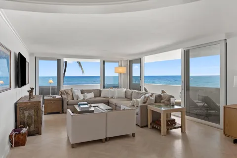 100 Sunrise Avenue #212