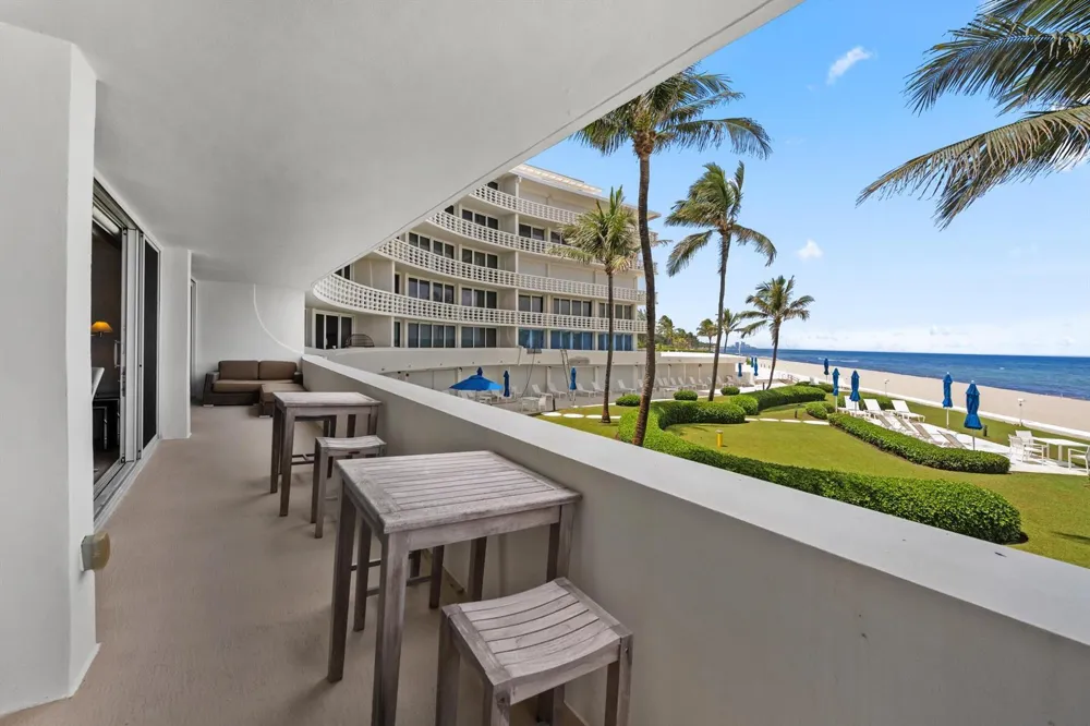 100 Sunrise Avenue #212 Palm Beach, FL 33480