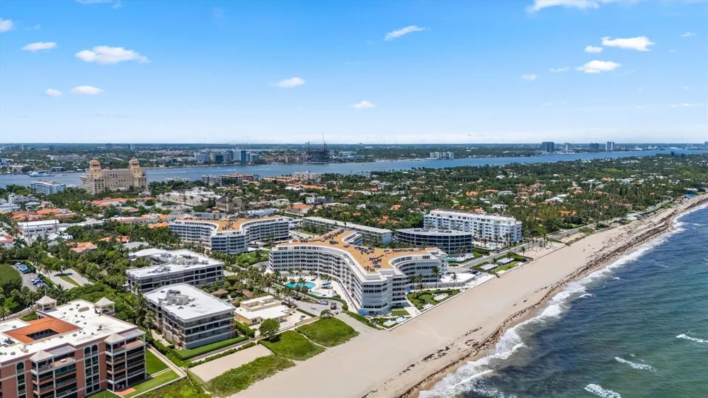 100 Sunrise Avenue #212 Palm Beach, FL 33480