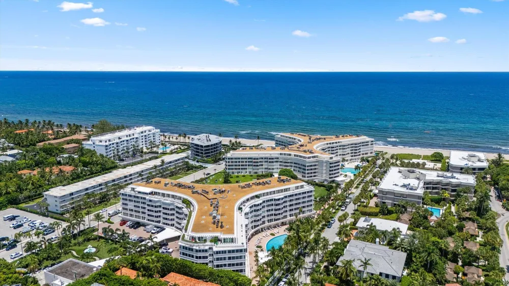 100 Sunrise Avenue #212 Palm Beach, FL 33480
