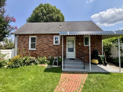 42 Bella Vista Avenue