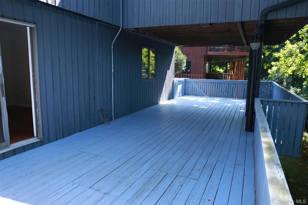 132 Woodland Drive Pleasantville, NY 10570