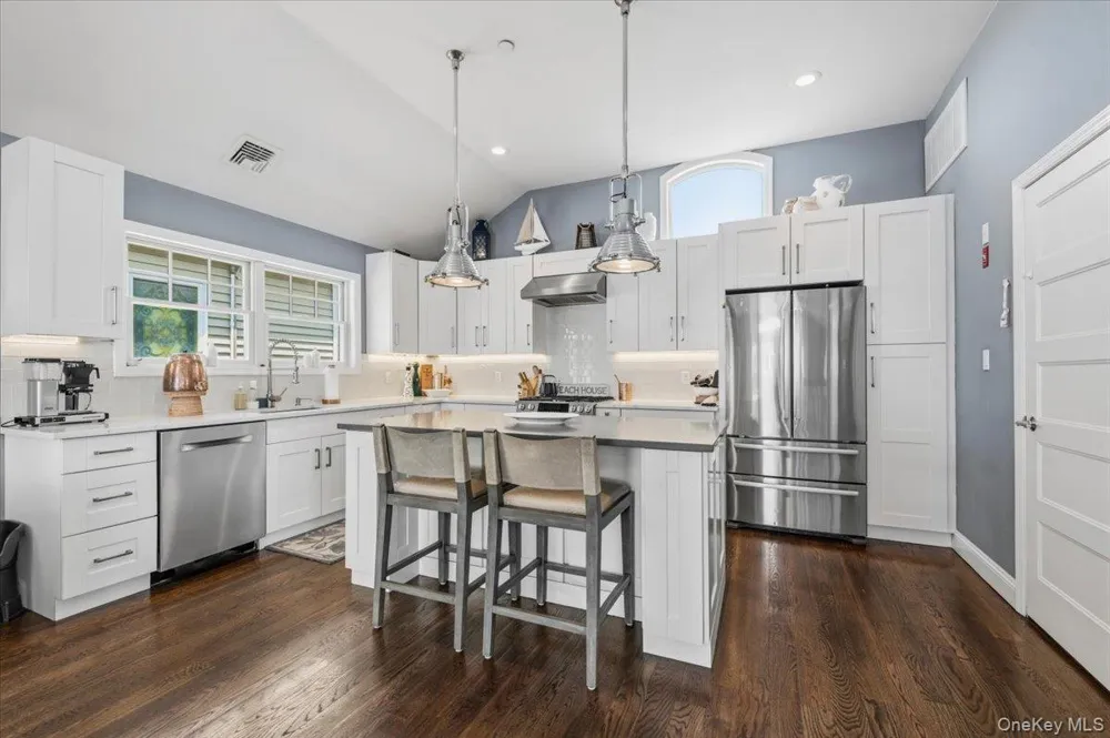 90 Alabama Street Long Beach, NY 11561