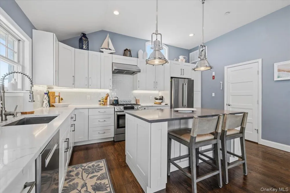 90 Alabama Street Long Beach, NY 11561
